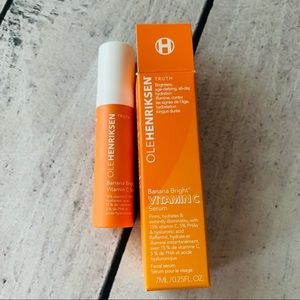 New  🍌 OLE HENRIKSEN Banana Bright Vitamin C Serum